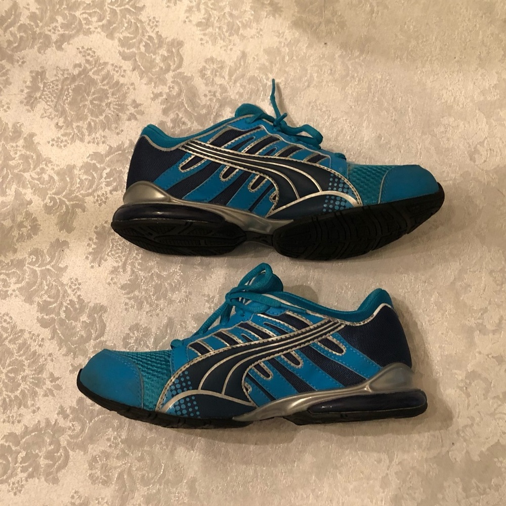 Women’s PUMA athletic Shoes